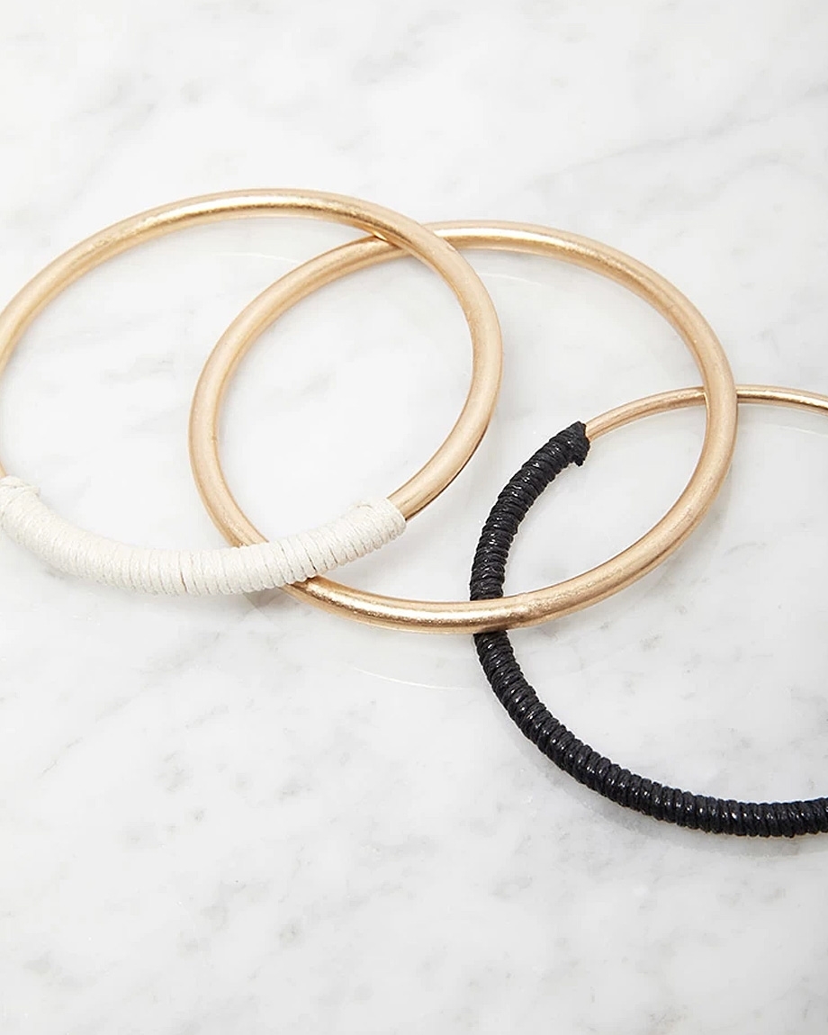 Nop Uptown Responsive Theme. Faux Pearl Bracelet Set