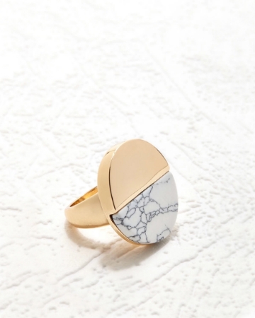 Picture of Stone Moon Ring
